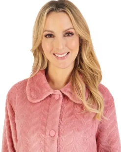 Embossed Pattern Fleece 25