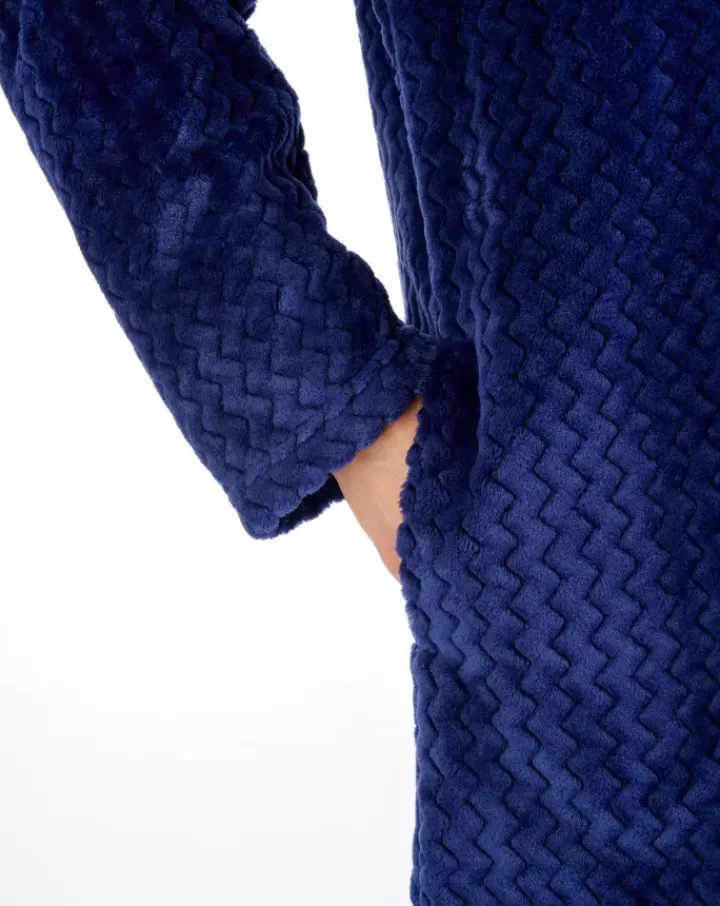 Zig-Zag Pattern Fleece 46" Button Housecoat HC02316